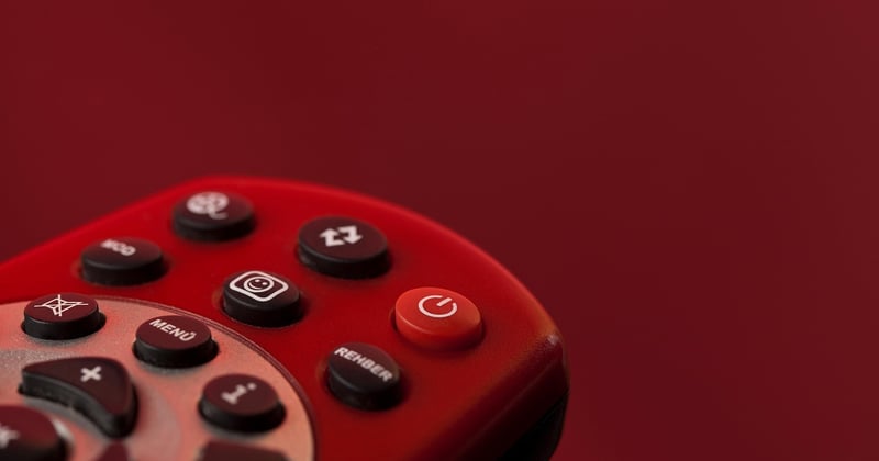Comment allumer la Free sans télécommande : la méthode infaillible